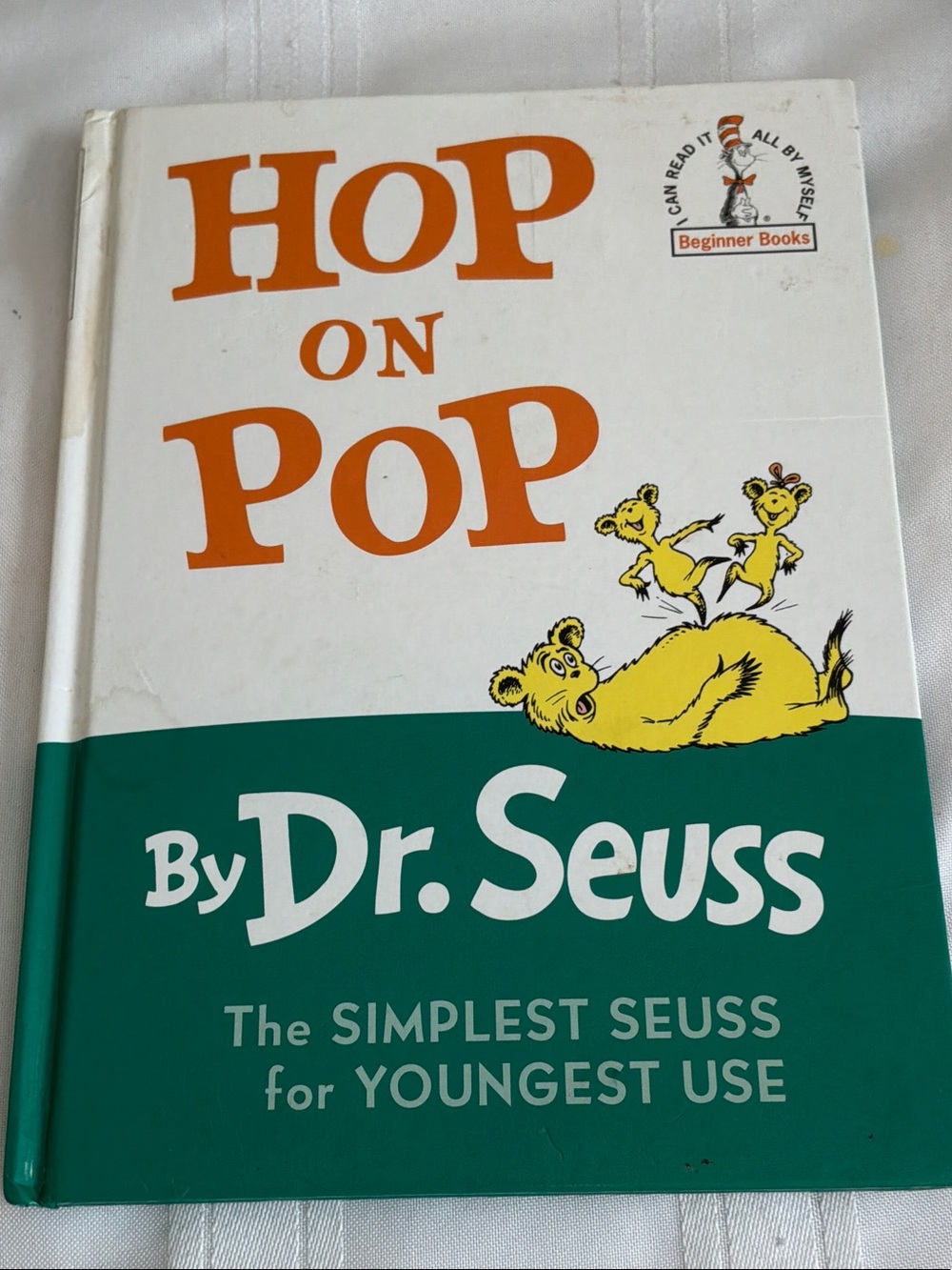 Hop on Pop Children's Book - White/Green - Beginner Book by Dr. Seuss